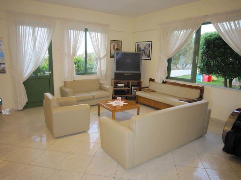 Nikolas Villas Appartments Hersonissos  Exterior foto